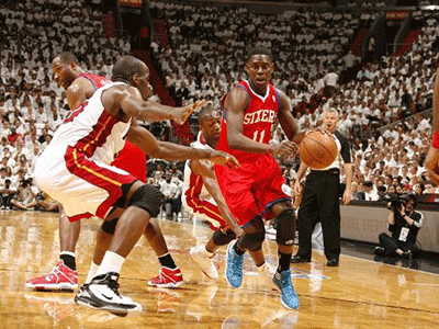 雨燕免费观看nba直播比赛免费_免费观看雨燕免费观看nba直播比赛APP手机版-绿茵直播